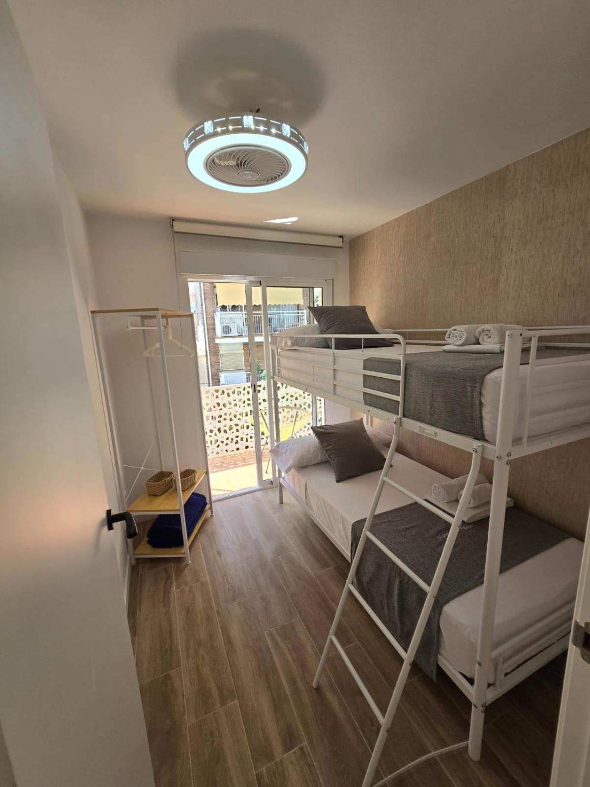 Suites Alameda Centro Levante Benidorm Ngoại thất bức ảnh