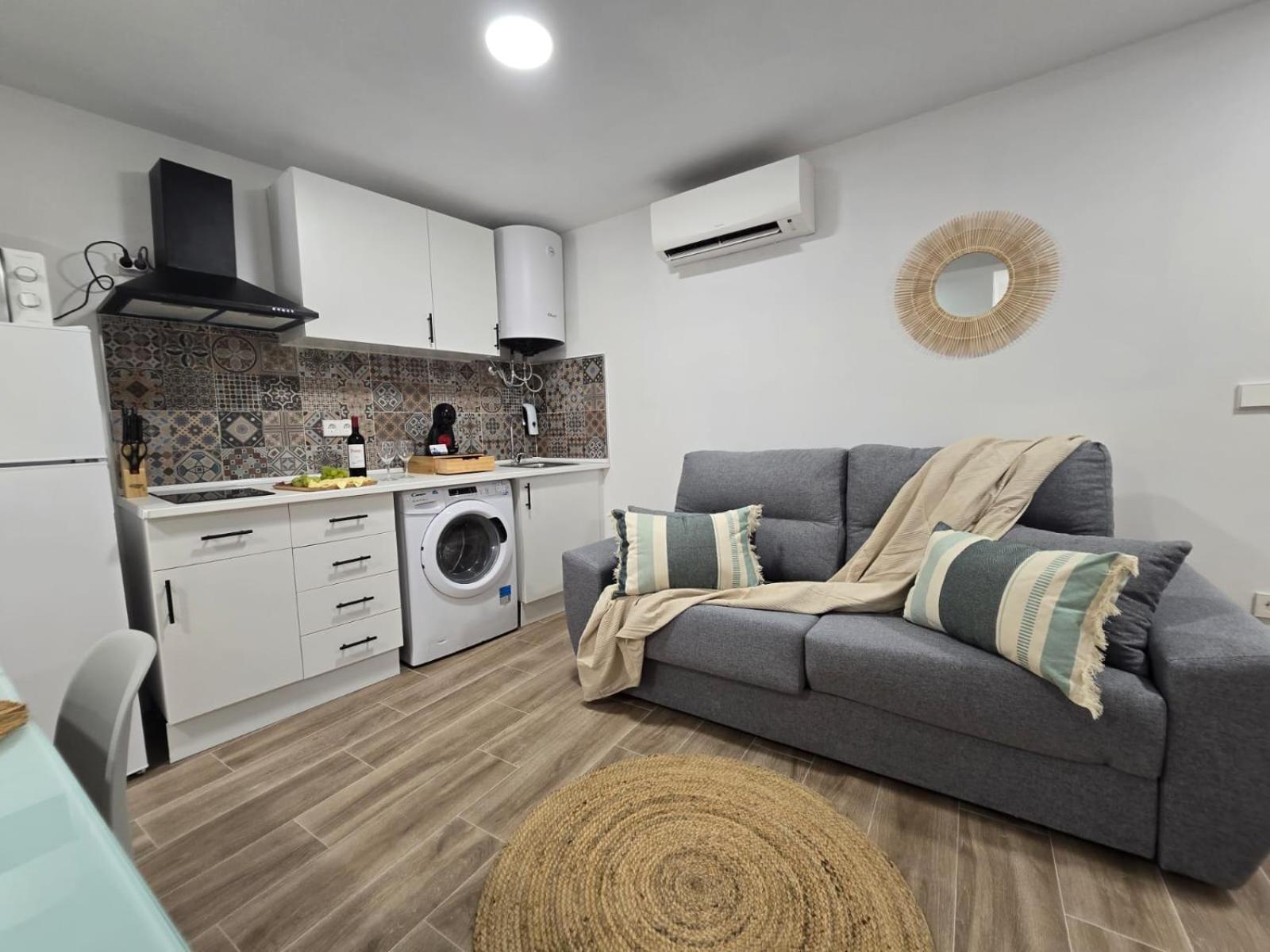 Suites Alameda Centro Levante Benidorm Ngoại thất bức ảnh