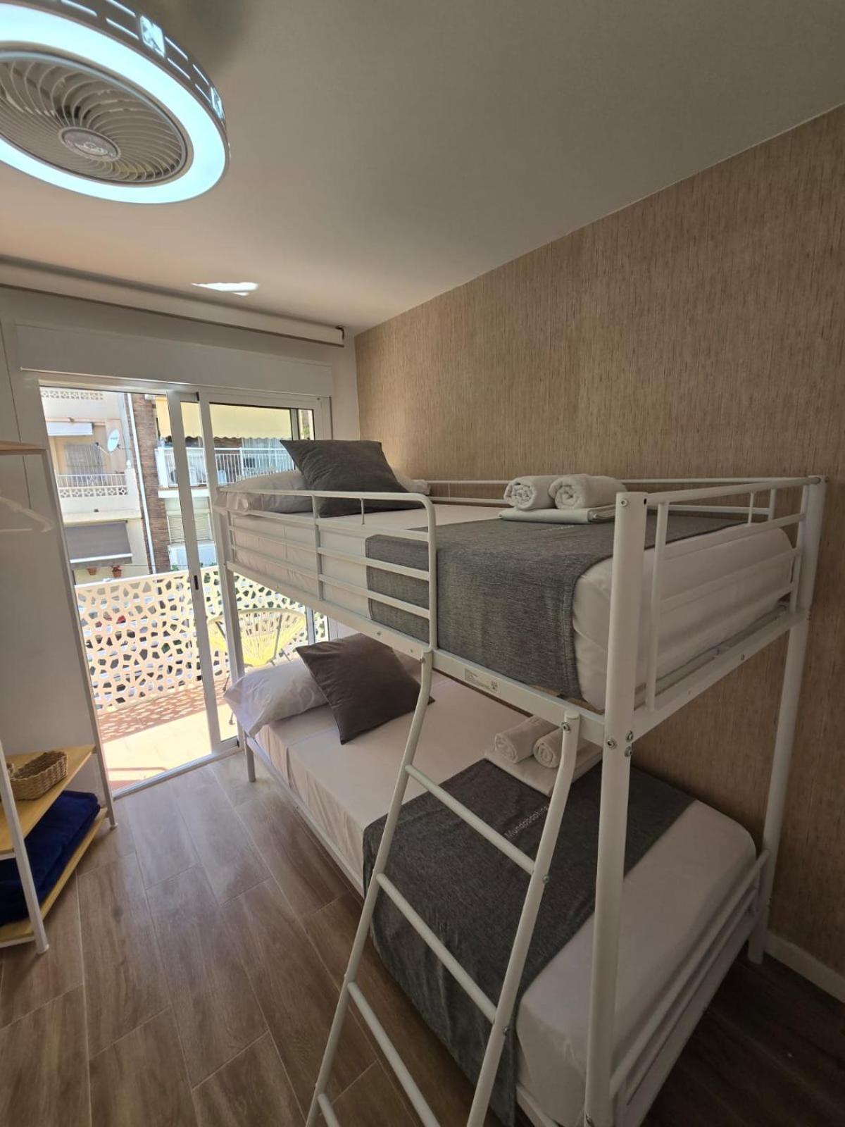 Suites Alameda Centro Levante Benidorm Ngoại thất bức ảnh