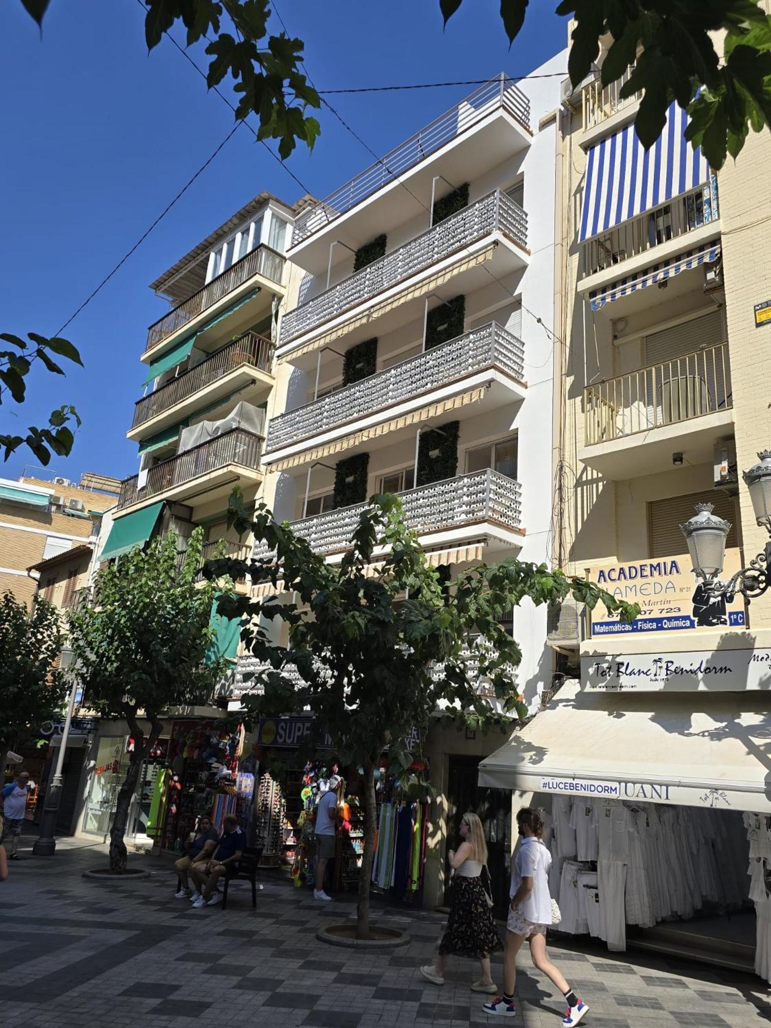 Suites Alameda Centro Levante Benidorm Ngoại thất bức ảnh